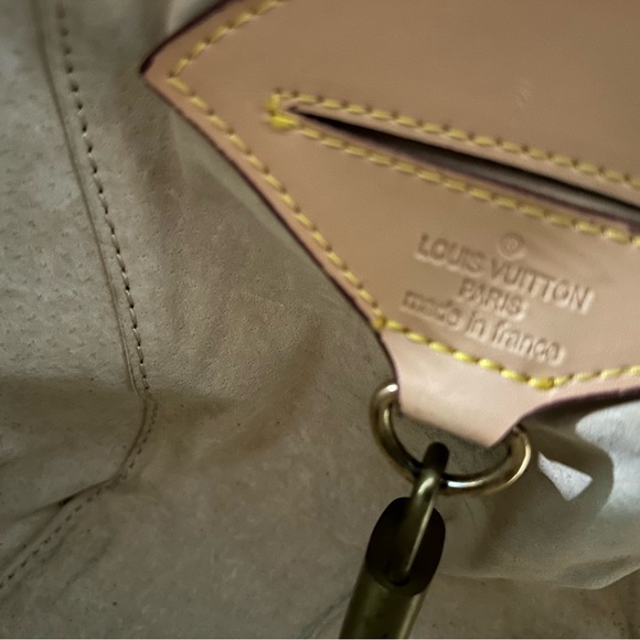 Louis Vuitton Ellipse PM in Monogram Canvas - Picture 4 of 8